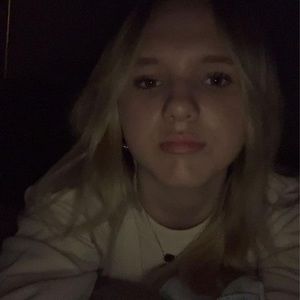 Meet your Posher, Laken